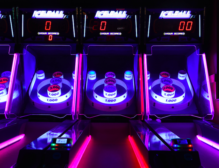 Arcade ski ball